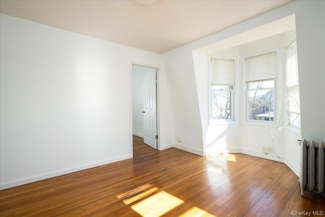 14811 10th Avenue, Whitestone, NY 11357