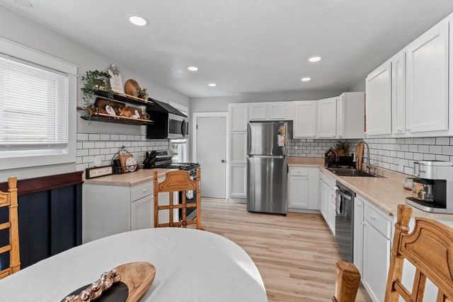 34 N 3RD STREET, Winneconne, WI 54986