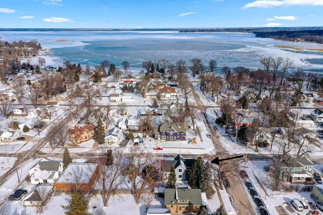 34 N 3RD STREET, Winneconne, WI 54986