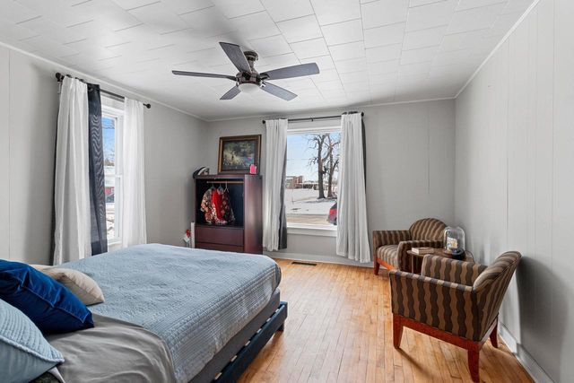 34 N 3RD STREET, Winneconne, WI 54986