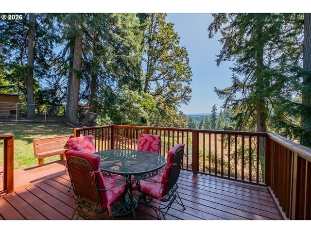 25128 LAWRENCE Rd, Junction City, OR 97448