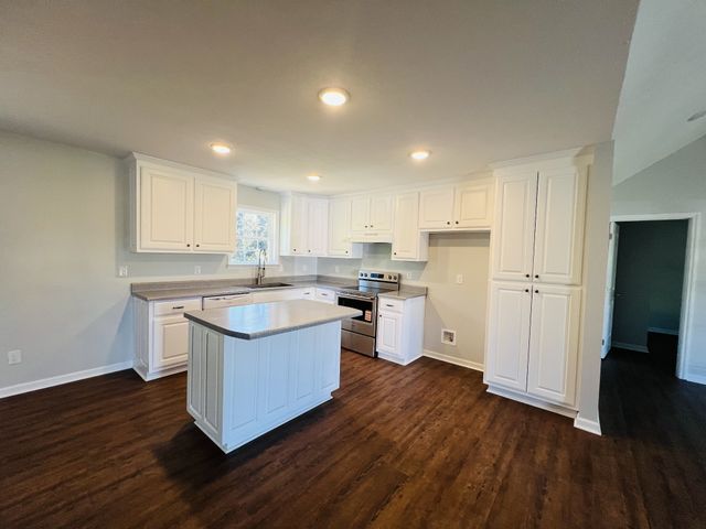 60 Myrick Rd, Flintville, TN 37335