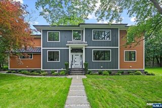 45 Riverview Terrace, Mahwah, NJ 07430