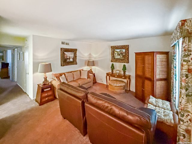 8401 N New Braunfels Ave Apt 323A, San Antonio, TX 78209