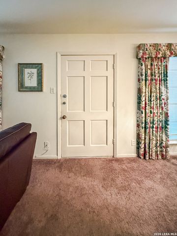 8401 N New Braunfels Ave Apt 323A, San Antonio, TX 78209