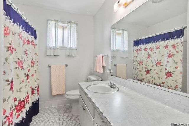 1878 Chevelle Dr, Baton Rouge, LA 70806