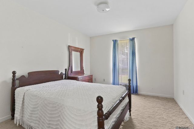 1878 Chevelle Dr, Baton Rouge, LA 70806