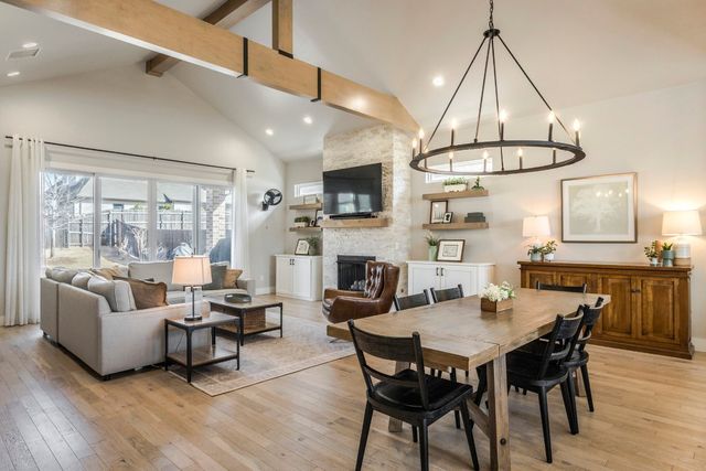 1401 Regency Bridge Circle, Edmond, OK 73034