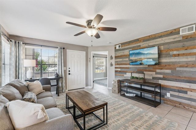 366 WATERSIDE DRIVE 104, Altamonte Springs, FL 32701