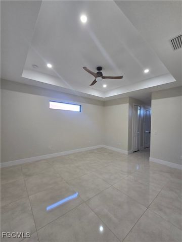 2200 SW 32nd ST, Cape Coral, FL 33914