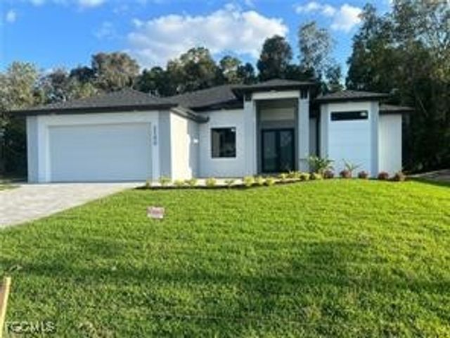 2200 SW 32nd ST, Cape Coral, FL 33914