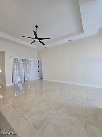 2200 SW 32nd ST, Cape Coral, FL 33914