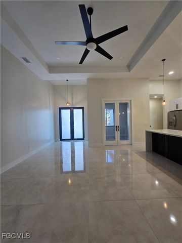 2200 SW 32nd ST, Cape Coral, FL 33914