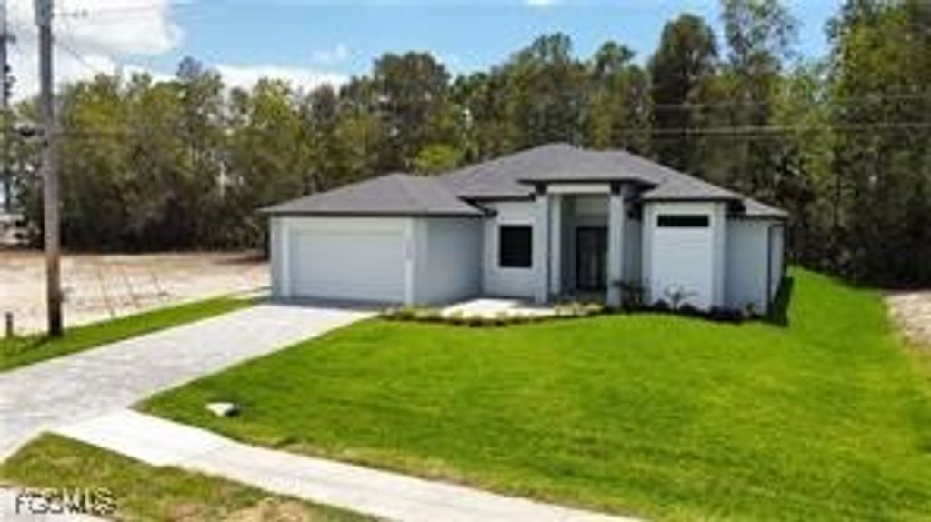 2200 SW 32nd ST, Cape Coral, FL 33914