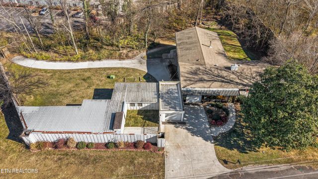 565 Hillcrest Circle, Etowah, TN 37331