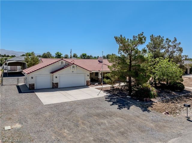 3001 South Torrey Pines Avenue, Pahrump, NV 89048