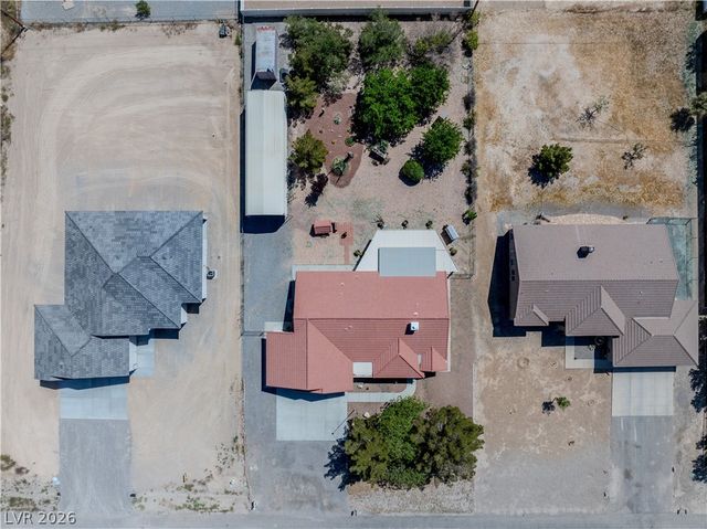 3001 South Torrey Pines Avenue, Pahrump, NV 89048