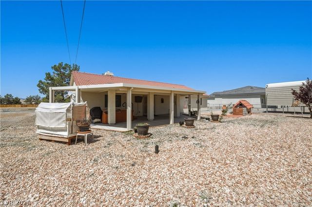 3001 South Torrey Pines Avenue, Pahrump, NV 89048