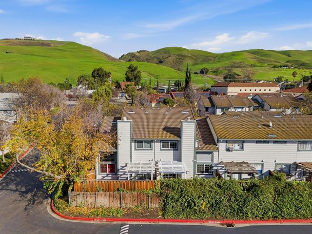 25 Terfidia Lane, Milpitas, CA 95035