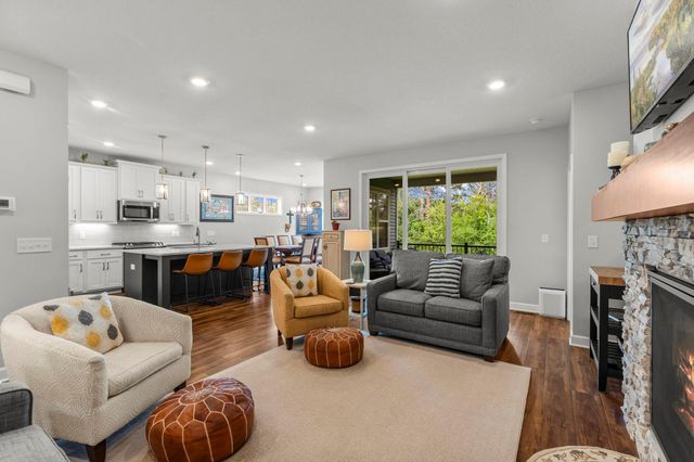 8034 Glenwood Drive, Lino Lakes, MN 55014