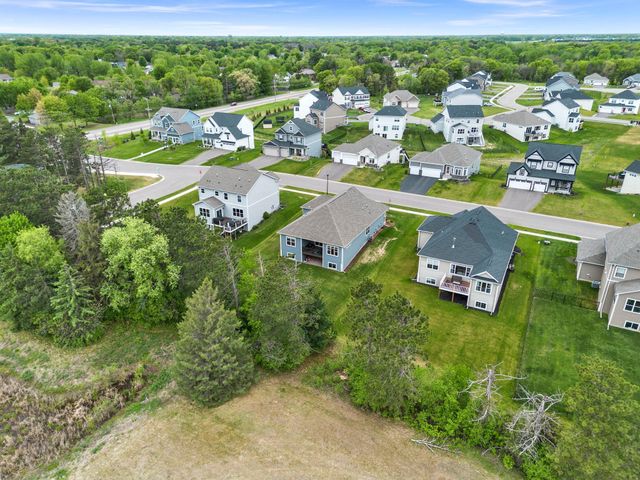 8034 Glenwood Drive, Lino Lakes, MN 55014
