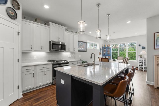 8034 Glenwood Drive, Lino Lakes, MN 55014
