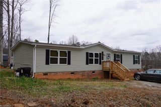 645 Avenue K, Lexington, NC 27292