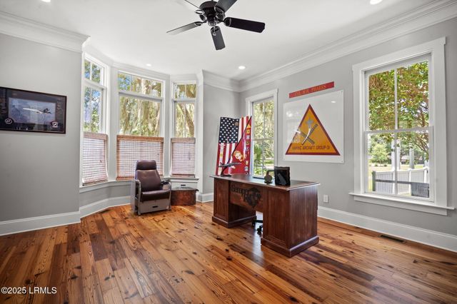 106 Coosaw Club Drive, Beaufort, SC 29907