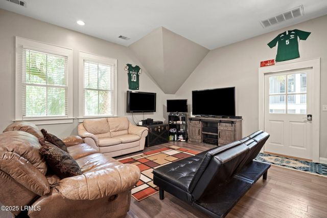 106 Coosaw Club Drive, Beaufort, SC 29907