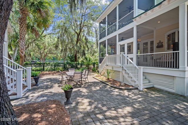 106 Coosaw Club Drive, Beaufort, SC 29907