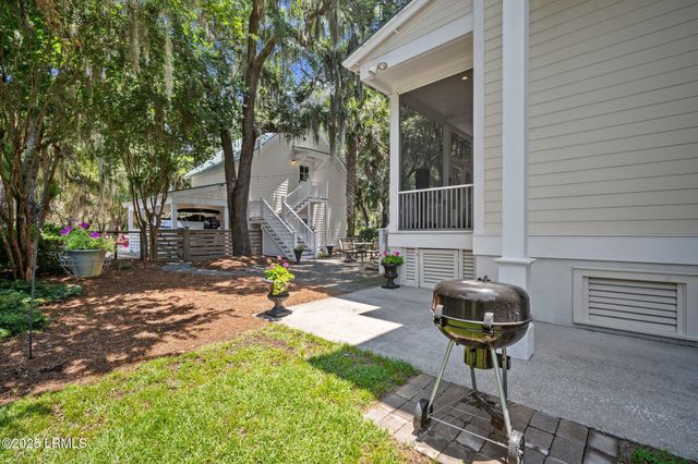 106 Coosaw Club Drive, Beaufort, SC 29907