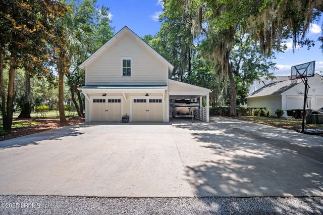 106 Coosaw Club Drive, Beaufort, SC 29907