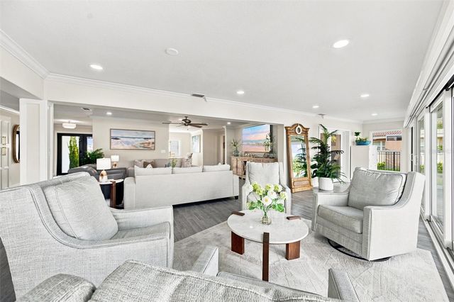 2022 HAWAII AVENUE NE, St Petersburg, FL 33703