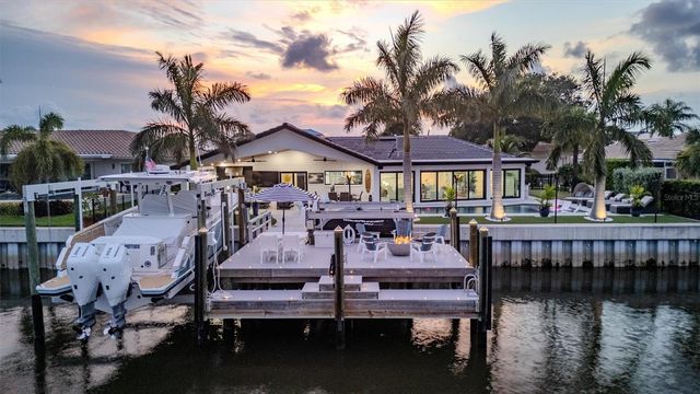 2022 HAWAII AVENUE NE, St Petersburg, FL 33703