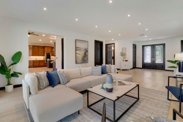 6161 SW 42nd Street, Palm City, FL 34990