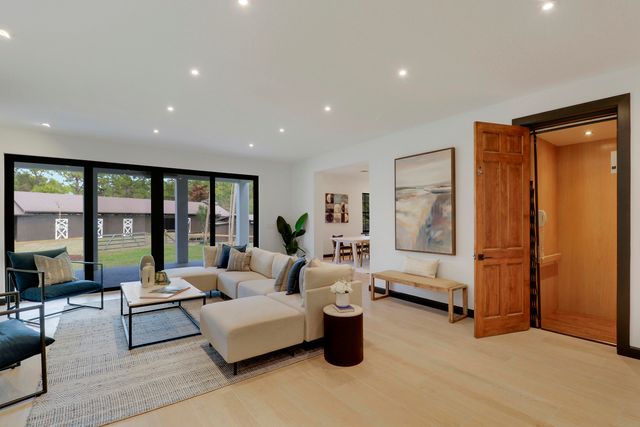 6161 SW 42nd Street, Palm City, FL 34990