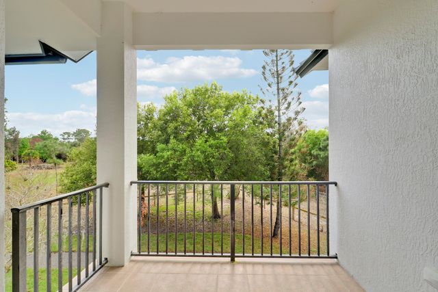 6161 SW 42nd Street, Palm City, FL 34990