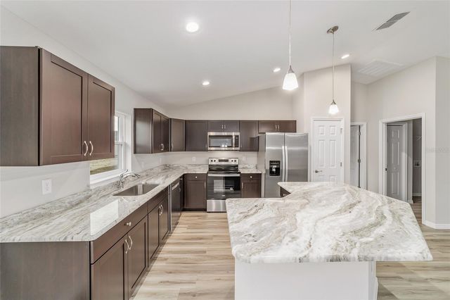 7866 N MANVILLE ROAD, Citrus Springs, FL 34434