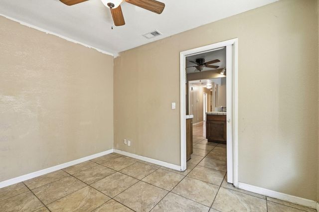 3803 W Creek Dr, Stockton, CA 95209