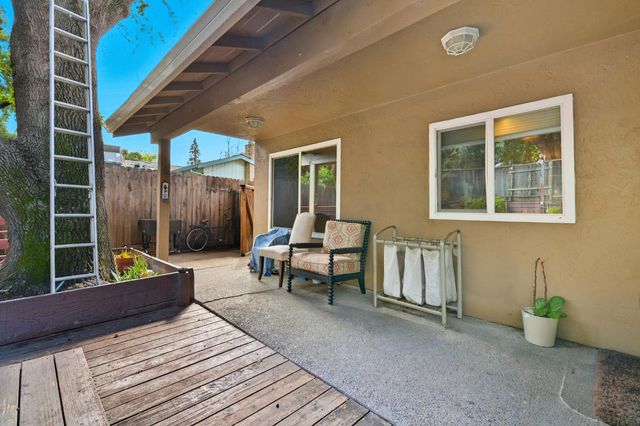 3803 W Creek Dr, Stockton, CA 95209