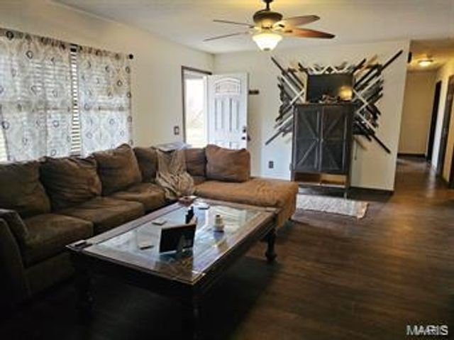 503 Barrett Drive, Malden, MO 63863