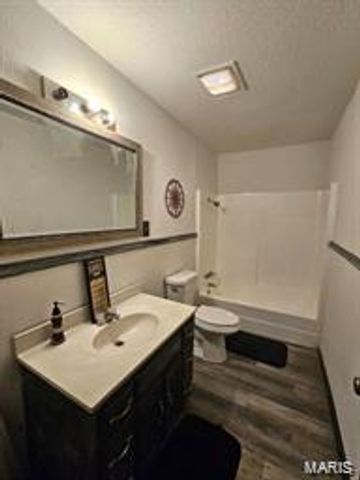 503 Barrett Drive, Malden, MO 63863