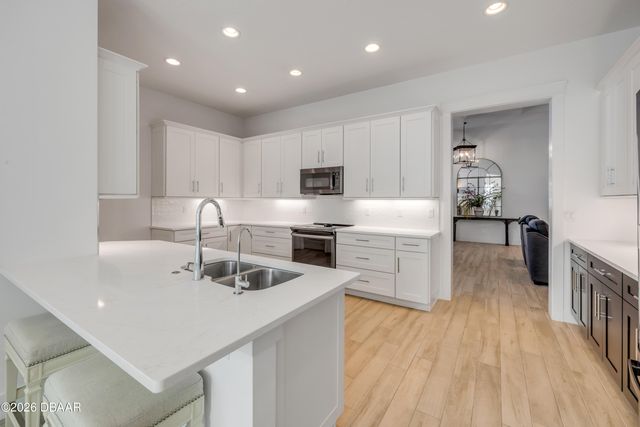 3218 Modena Way, New Smyrna Beach, FL 32168