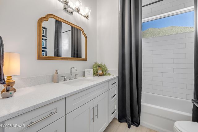 3218 Modena Way, New Smyrna Beach, FL 32168