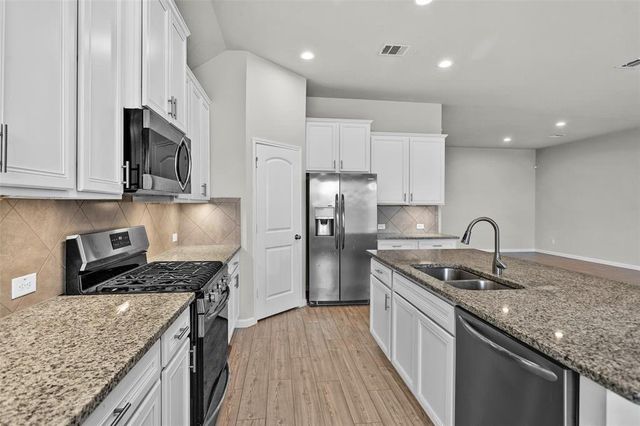 10220 Goose Creek Lane, Conroe, TX 77384
