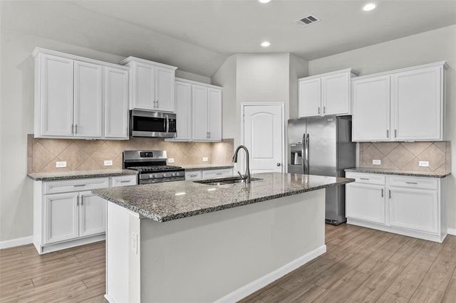 10220 Goose Creek Lane, Conroe, TX 77384