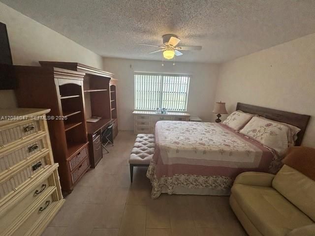 2 Briarwood Circle 112, Hollywood, FL 33024