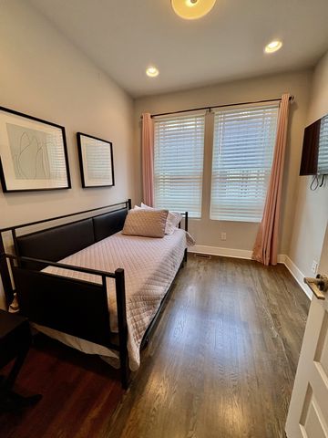 707 26th Ave N Apt 4, Nashville, TN 37208