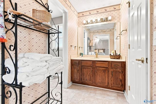 1035 Murphy Hill Road, Toney, AL 35773