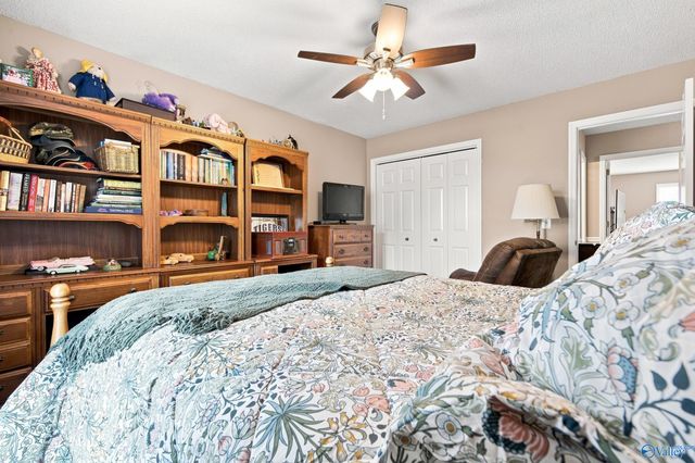 1035 Murphy Hill Road, Toney, AL 35773